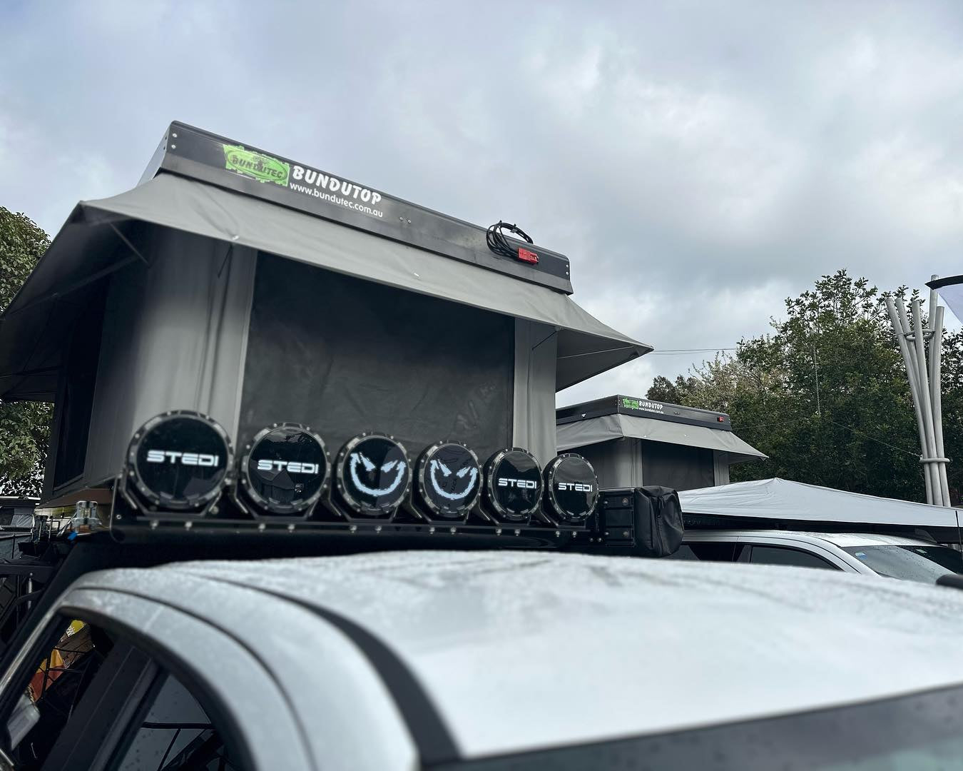 Bundutec Bundutop Electric Rooftop Tent