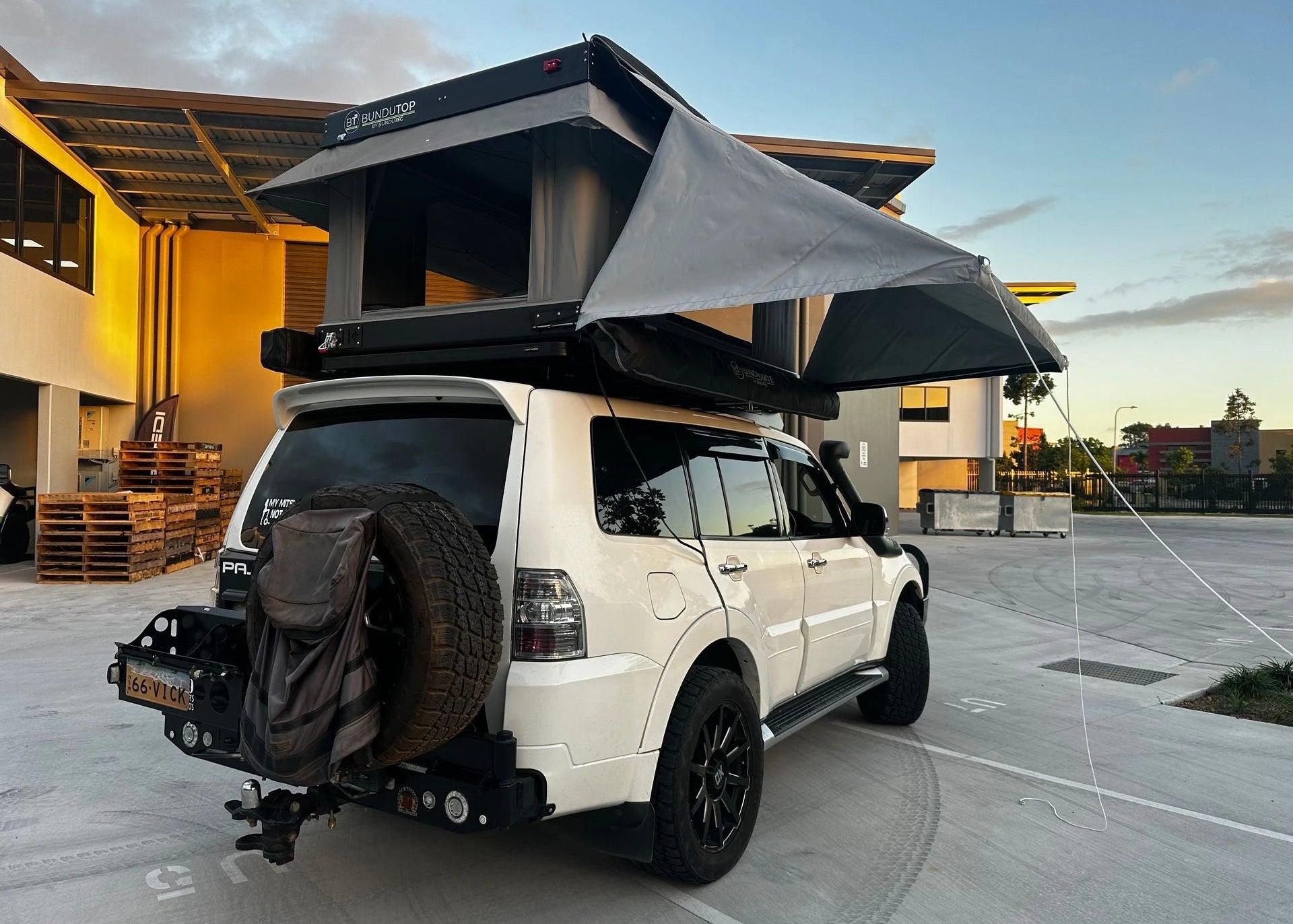 BunduTop Standard Electric Rooftop Tent