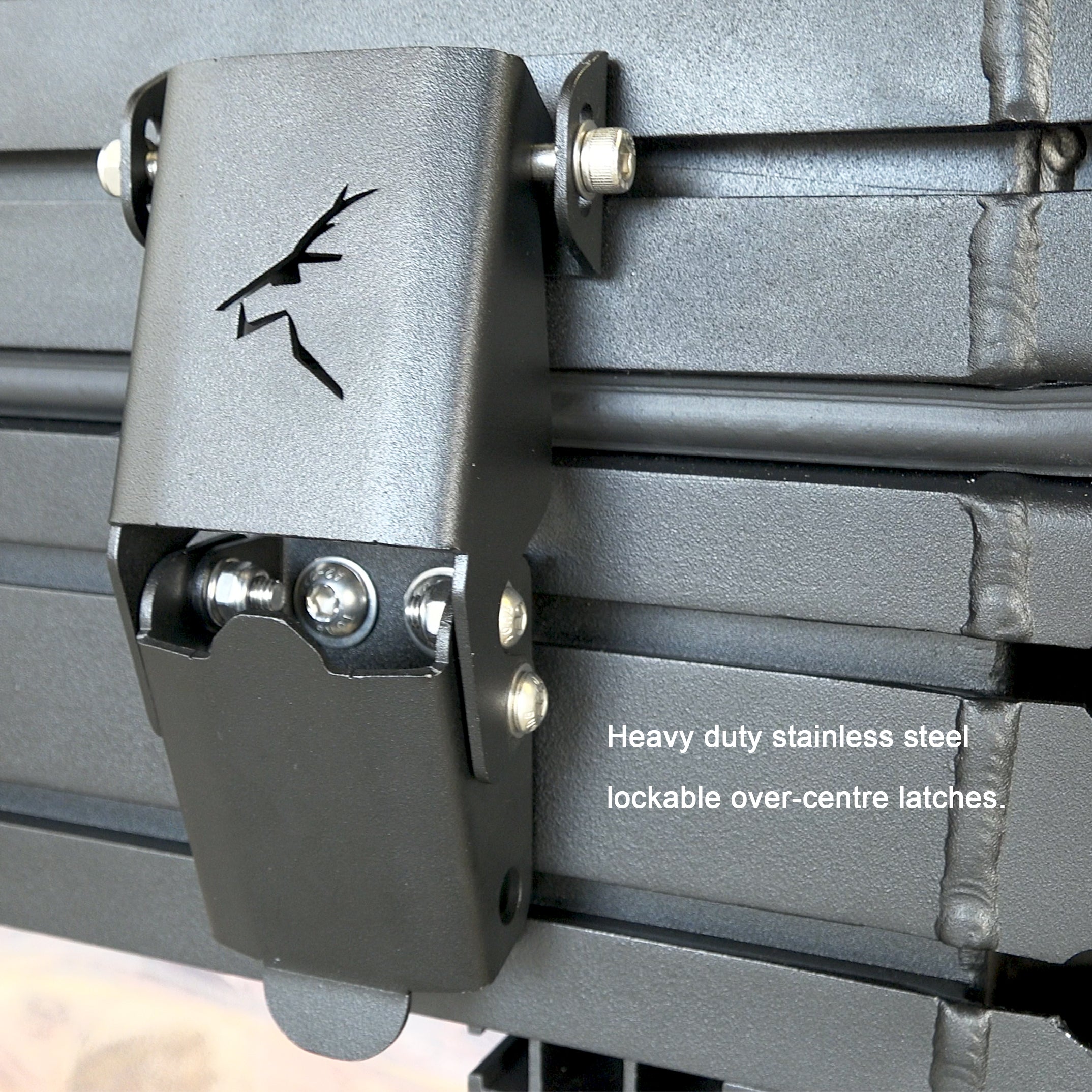 AX27 Clamshell Rooftop Tent