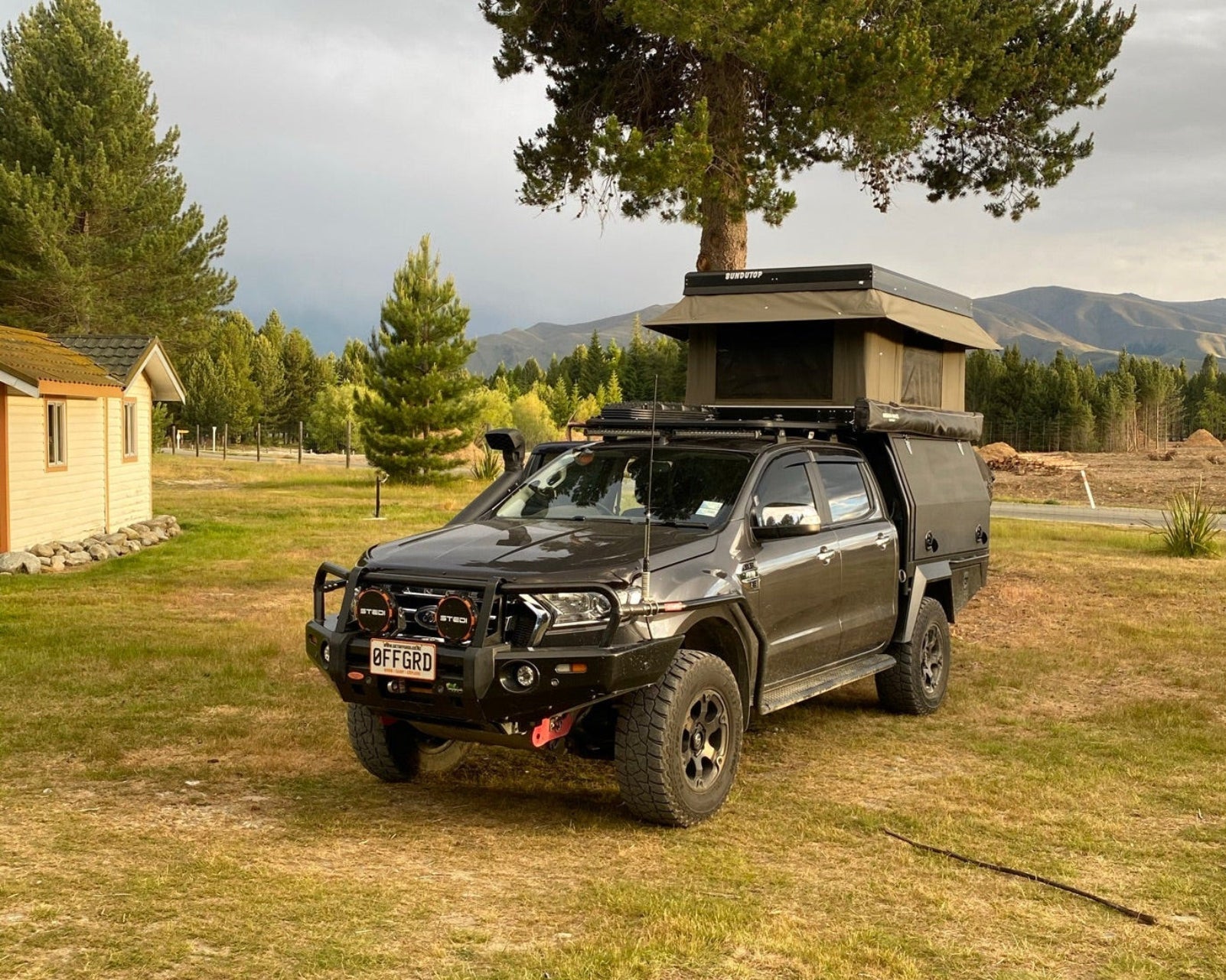 Bundutec Bundutop Electric Rooftop Tent