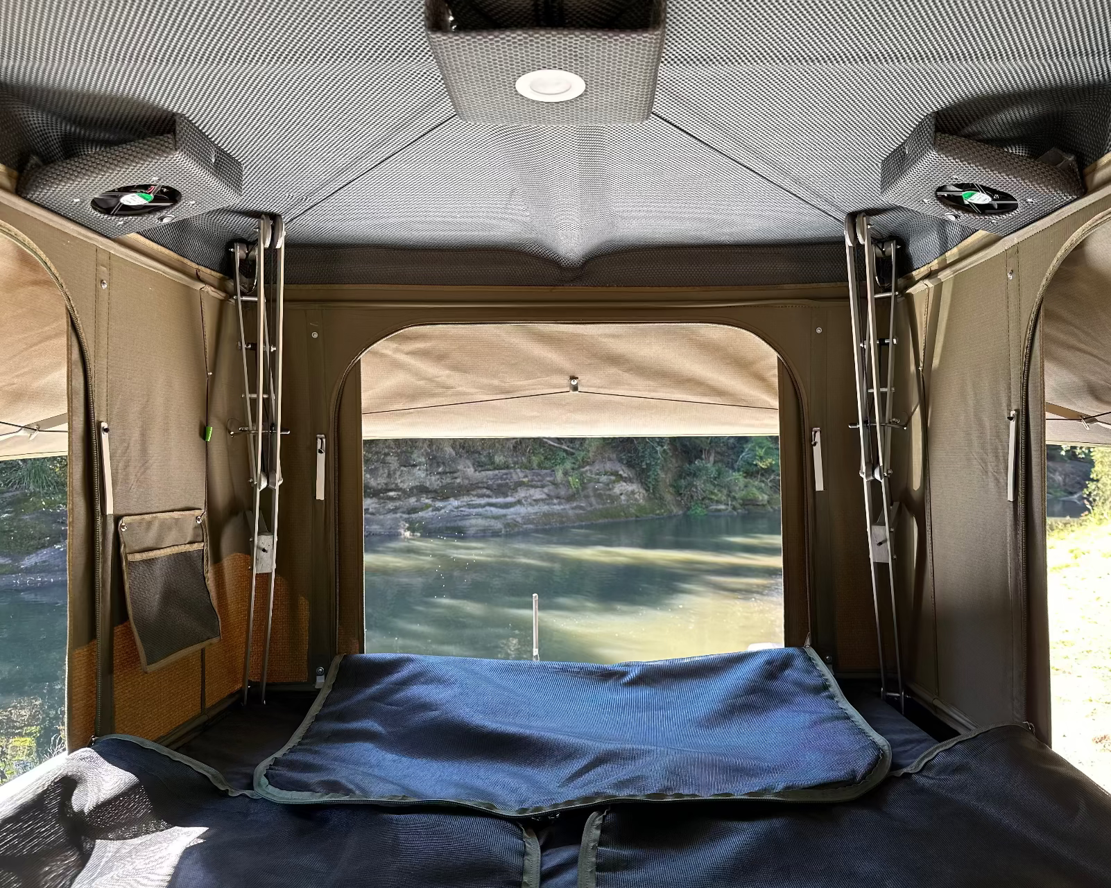 Bundutec Bundutop Electric Rooftop Tent